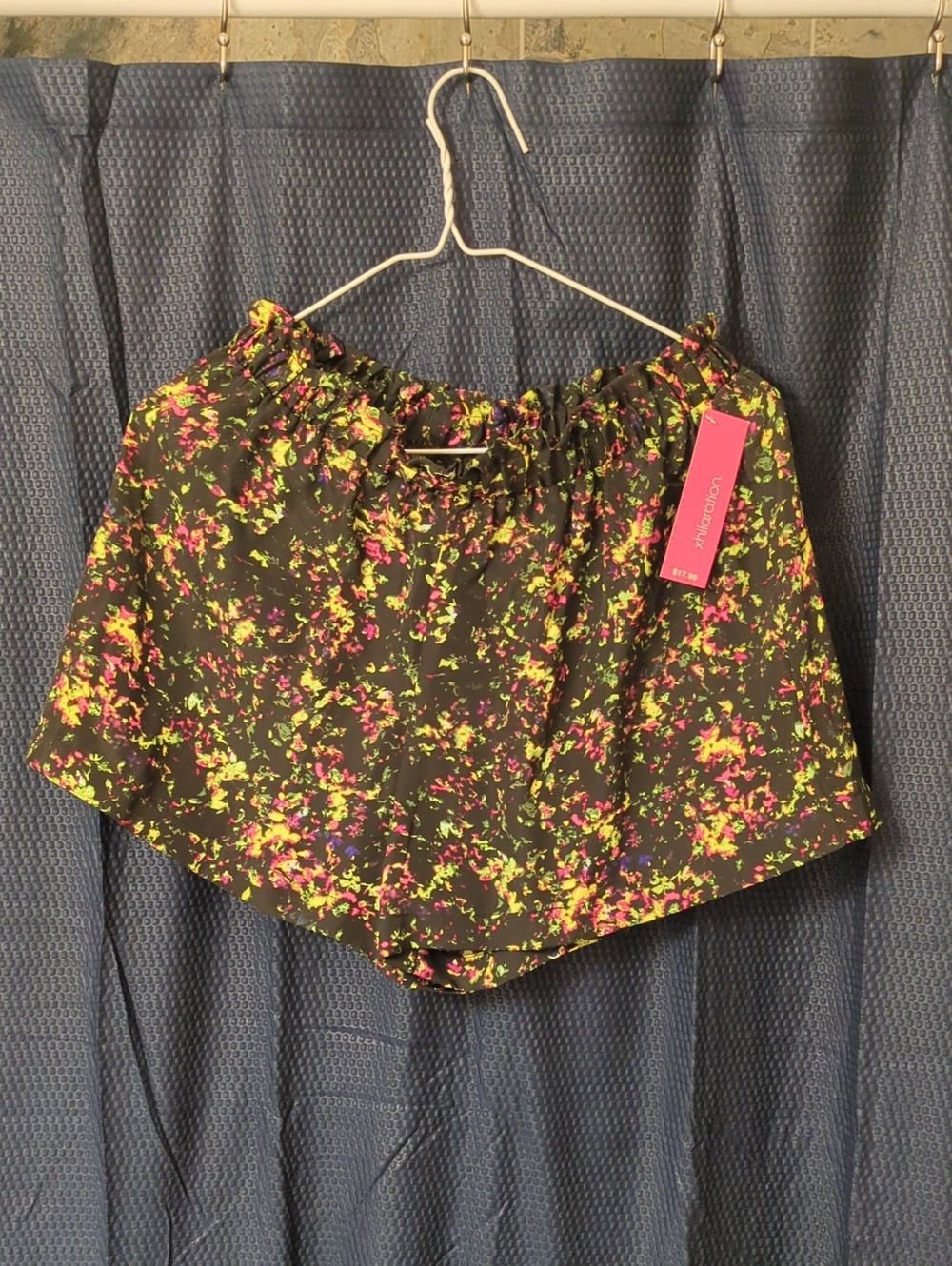 Women’s Black Floral Neon-Print Elastic Waist Shorts